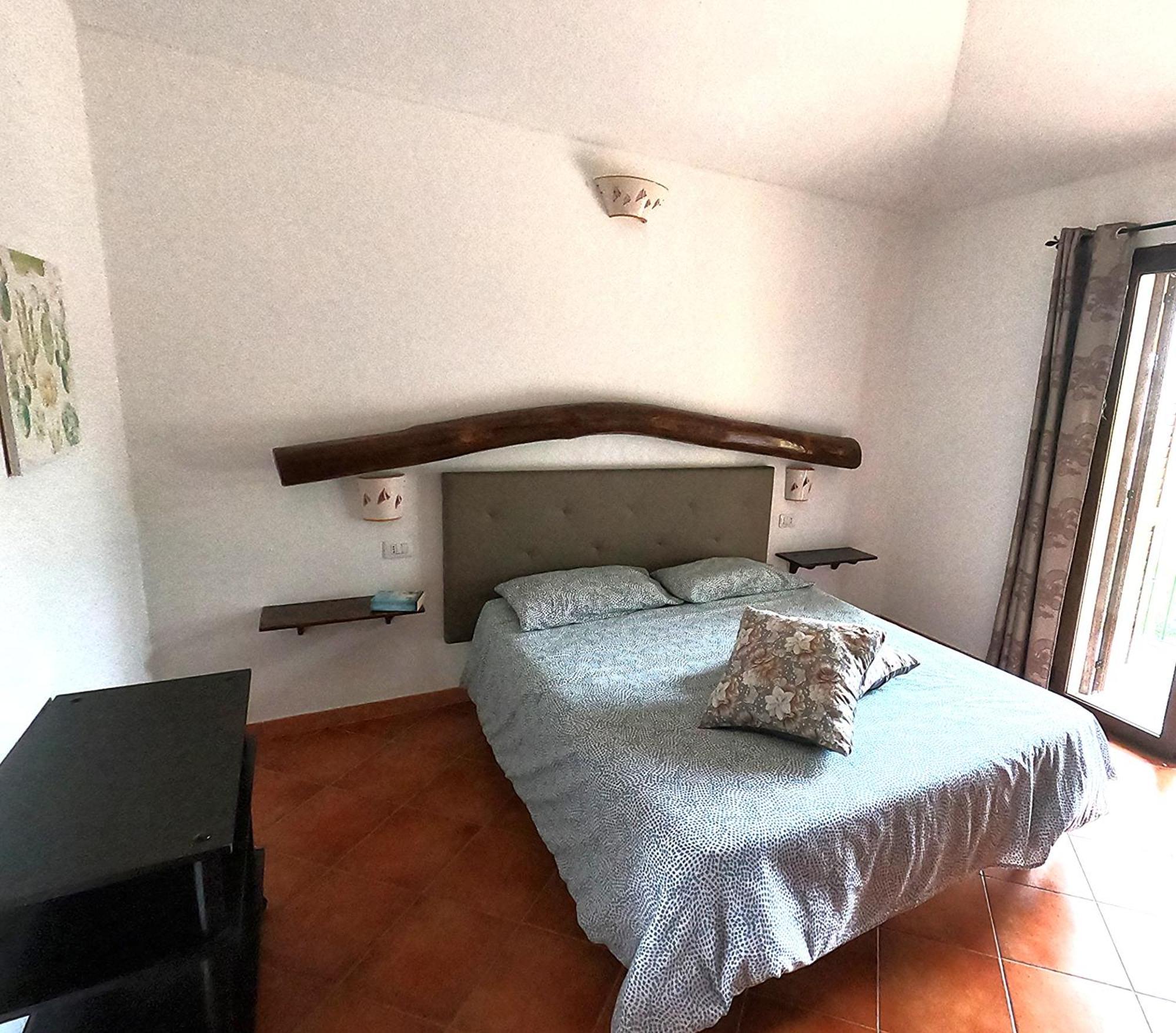 Ferienwohnung Yellon House Santa Maria Navarrese Exterior foto